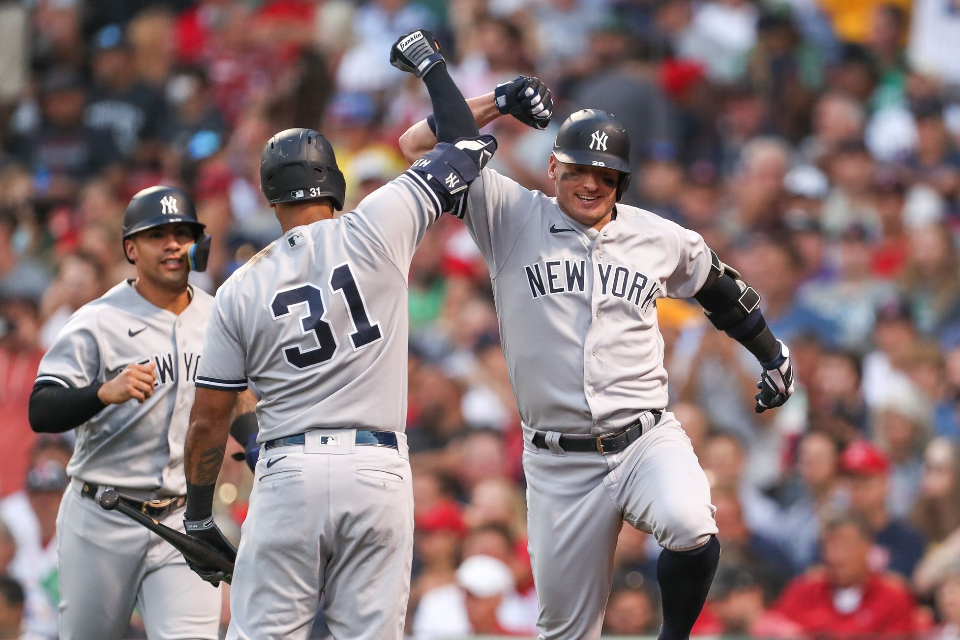 New York Yankees Still Trying to Trade Josh Donaldson, Aaron Hicks - Sports Illustrated NY Yankees News, Analysis and More - Vimarsana News