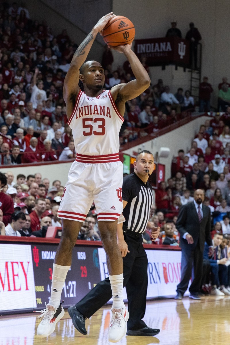 Indiana Hoosiers guard Tamar Bates (53) shoots the ball against the Michigan State Spartans.