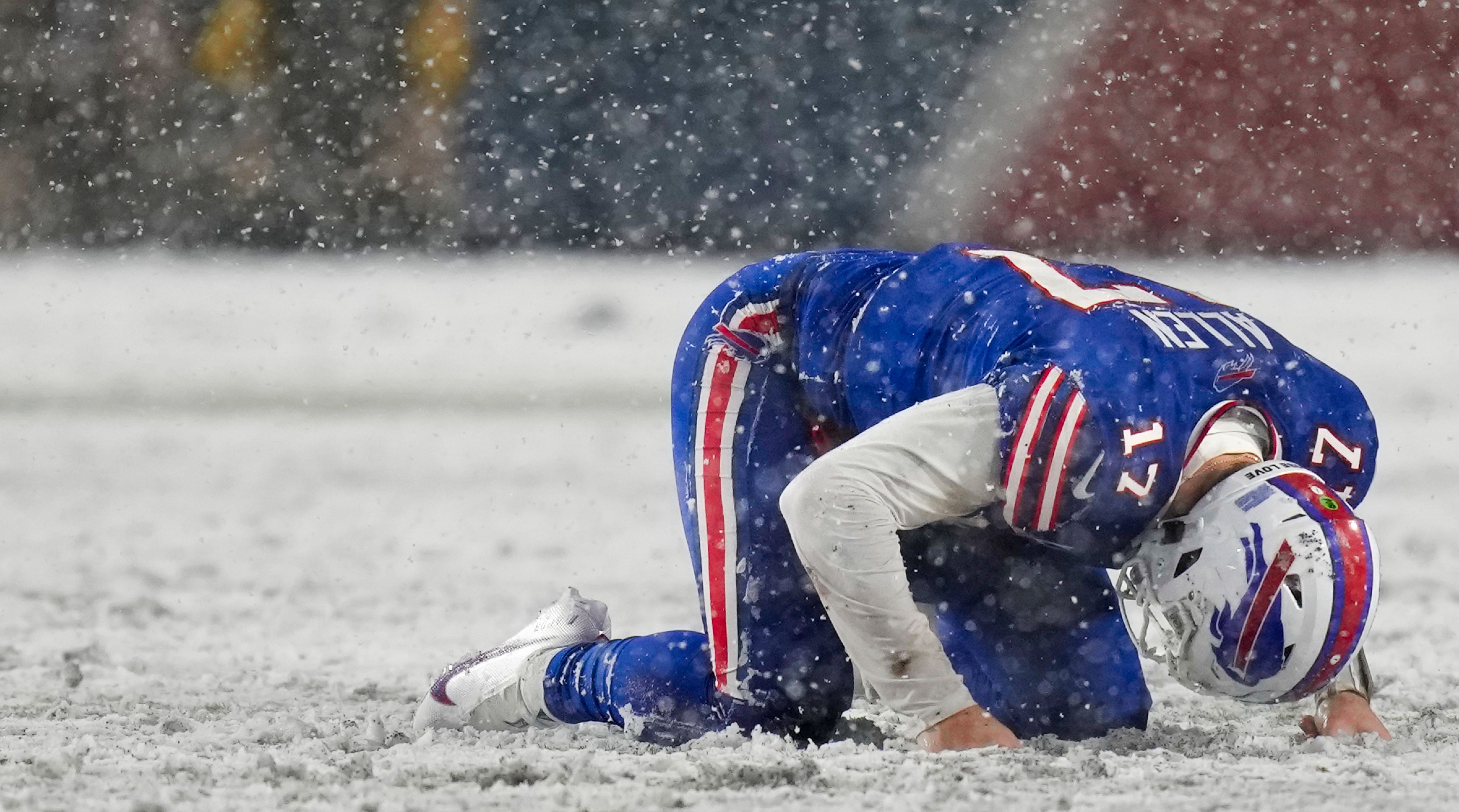 Despite Damar Hamlin's return, an end to the Bills' emotional season - Vimarsana News