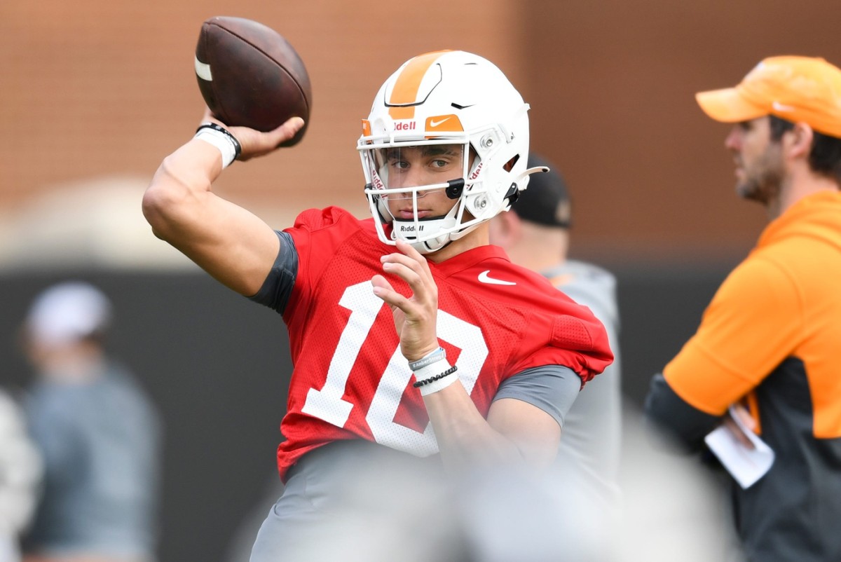 Tennessee quarterback Tayven Jackson (10) throws a pass during the first spring practice at University of Tennessee, Tuesday, March 22, 2022.