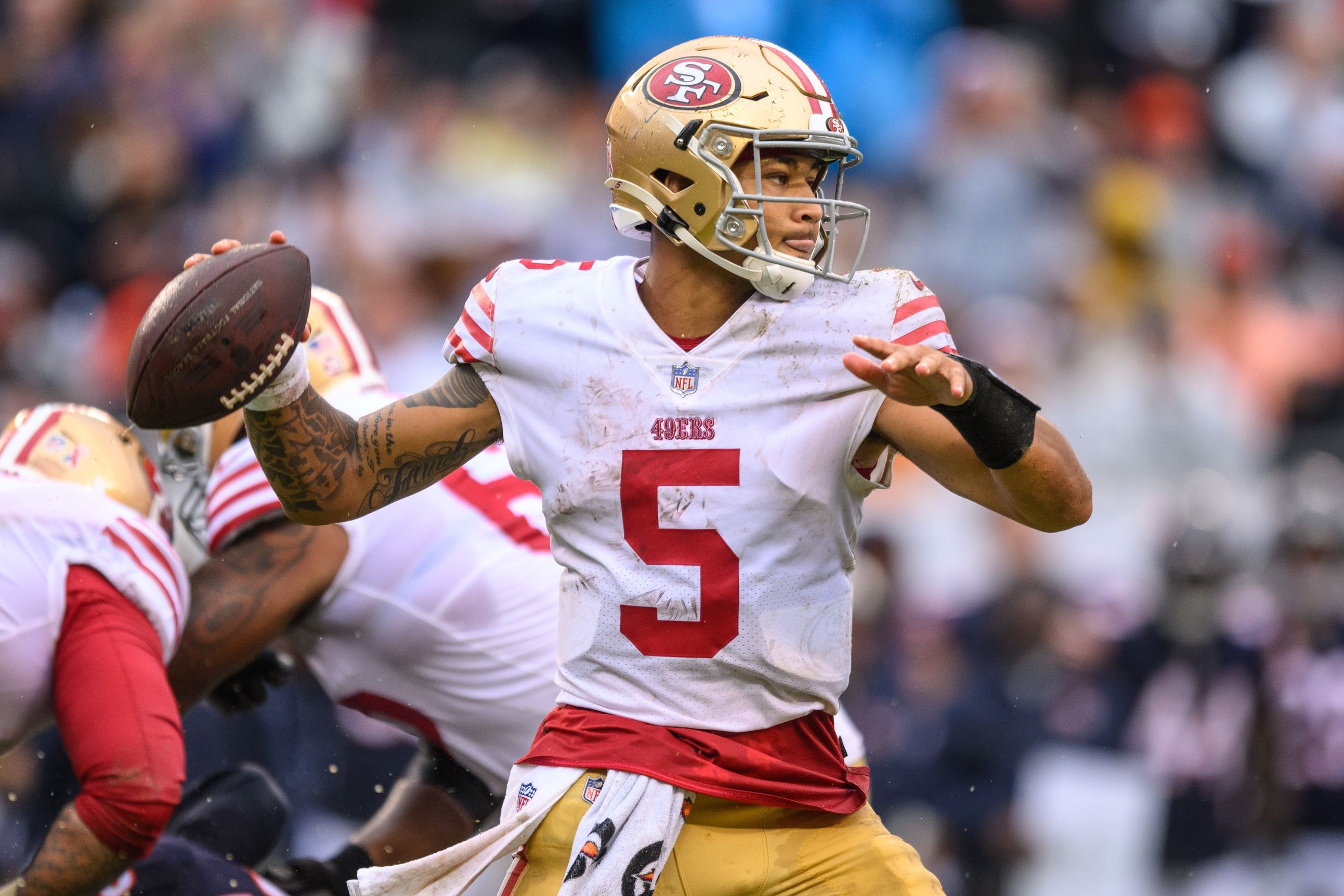 Report: Trey Lance might not cost more than a 3rd-round pick - Vimarsana News