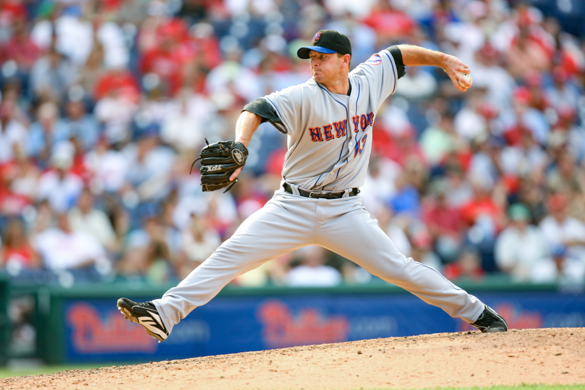 Mets pitcher Billy Wagner winds up to throw
