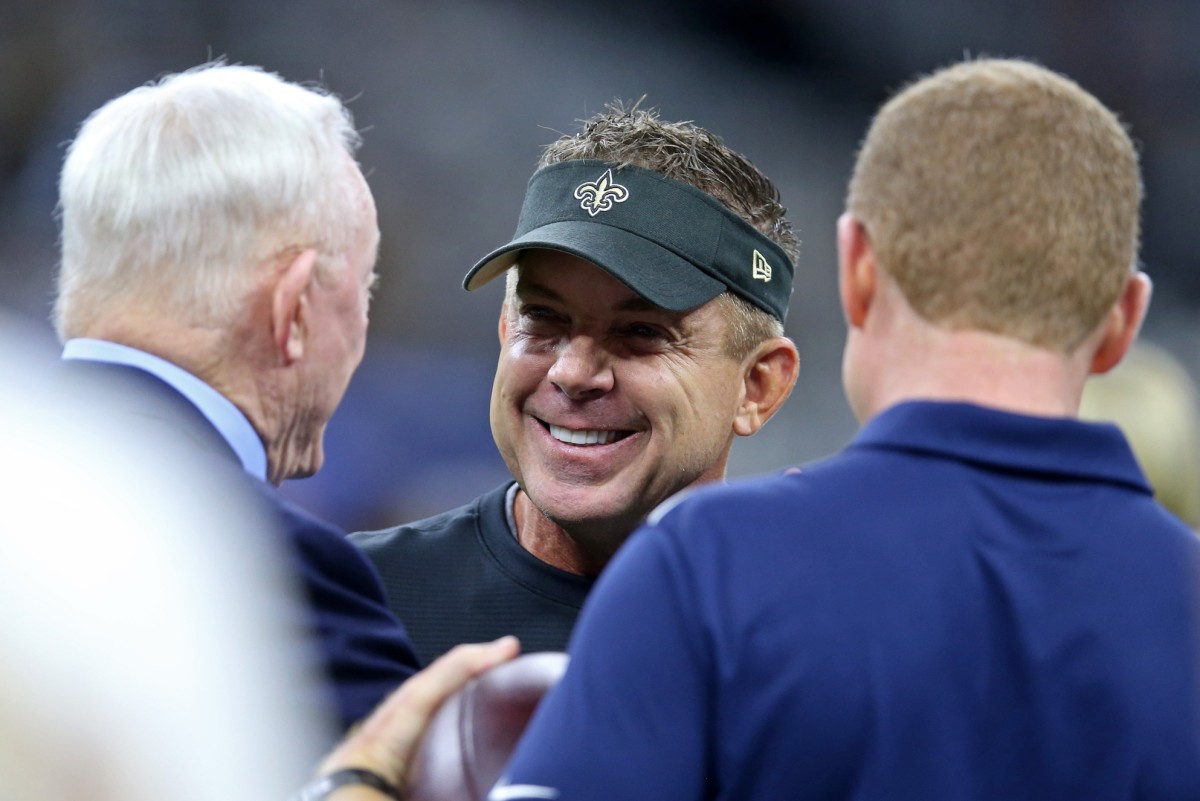 Sep 29, 2019; New Orleans Saints head coach Sean Payton, center, talks to Dallas Cowboys owner Jerry Jones and head coach Jason Garrett before their game at the Mercedes-Benz Superdome. Mandatory Credit: Chuck Cook-USA TODAY Sports