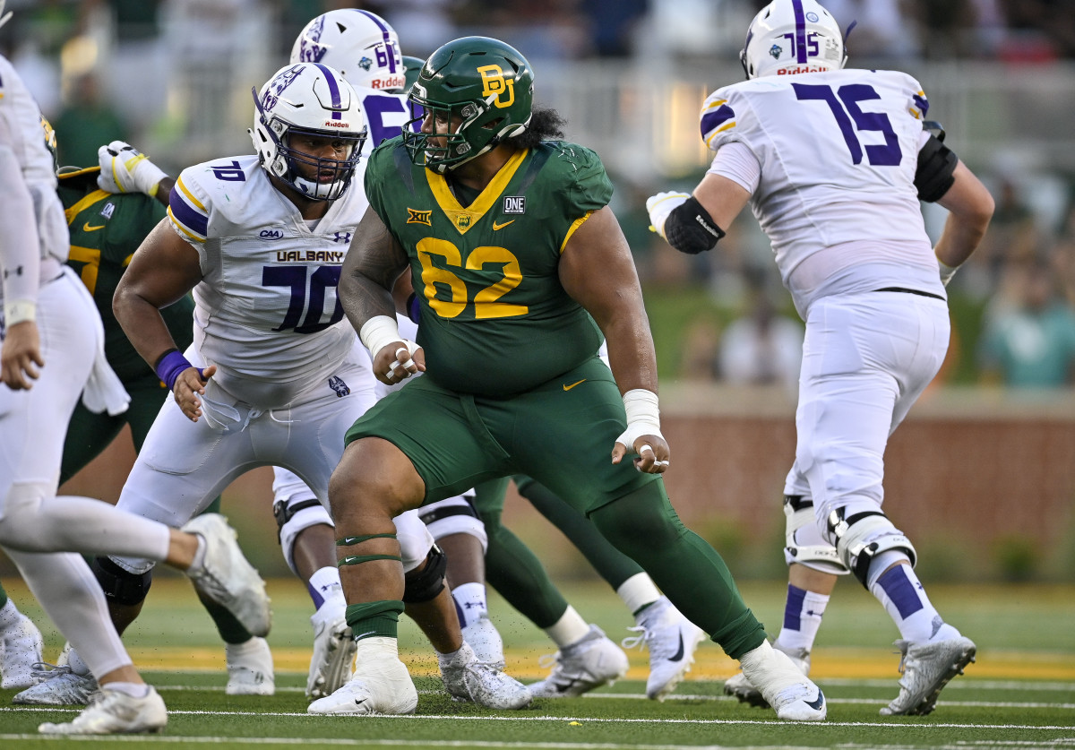 Sep 3, 2022; Waco, Texas, USA; Baylor Bears defensive lineman Siaki Ika (62) in action during the game between the Baylor Bears and the Albany Great Danes at McLane Stadium