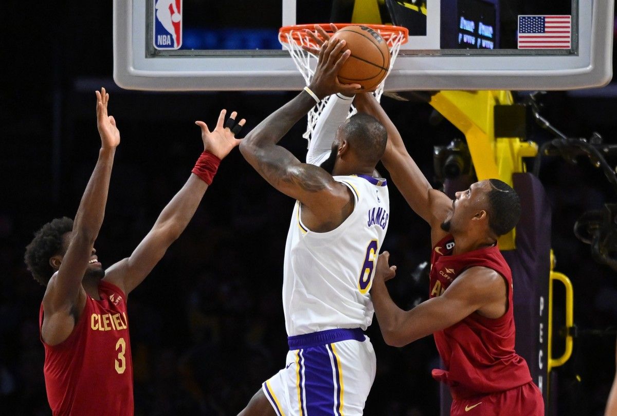 Lakers Rumors: LA Interested in Trading for Scoring Guard Who is a Favorite Player of LeBron James - All Lakers | News, Rumors, Videos, Schedule, Roster, Salaries And More - Vimarsana News
