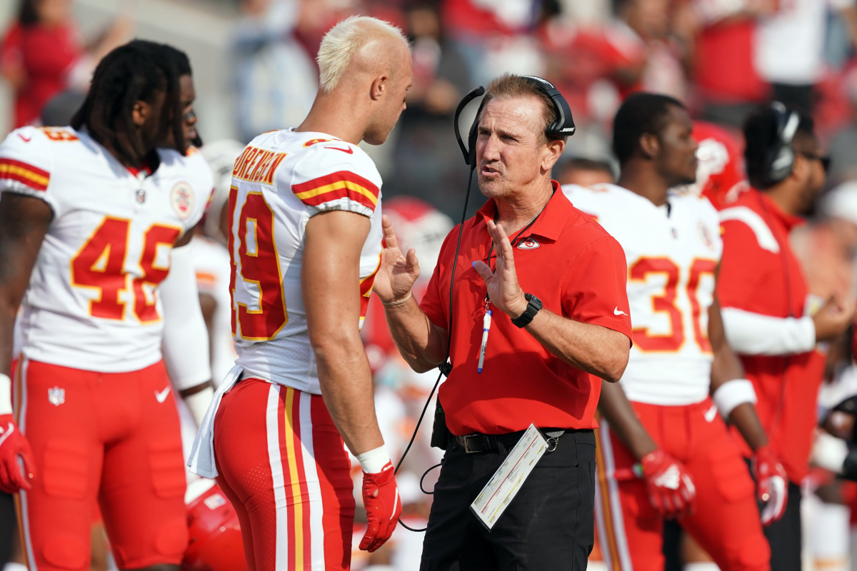 Kansas City Chiefs DC Steve Spagnuolo On Joe Burrow 'He's Got Like Six
