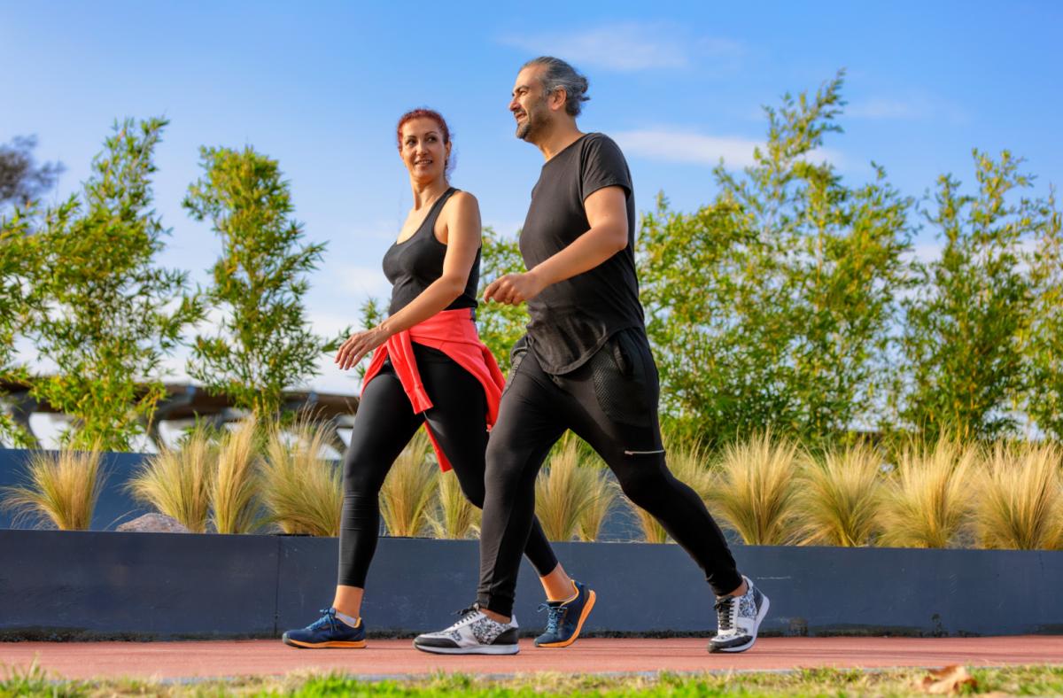 Walking vs Running: Which Has Better Health Benefits? - Sports