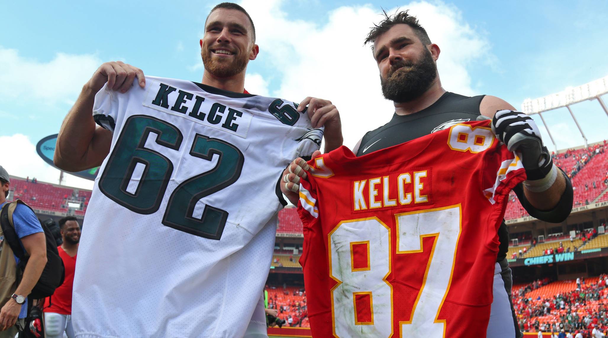 Jason, Travis Kelce Are First Brothers to Face Off in Super Bowl