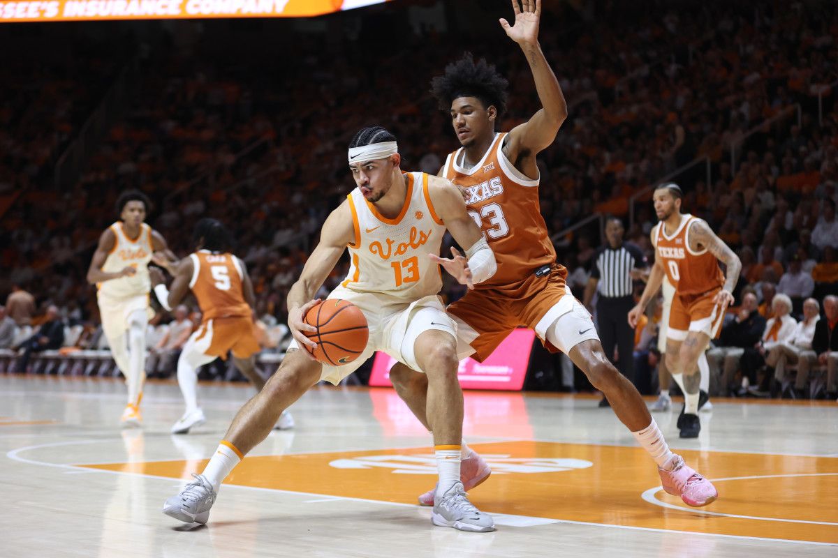Tennessee Volunteers Move to No. 2 In AP Poll - Sports Illustrated Tennessee Volunteers News, Analysis and More - Vimarsana News