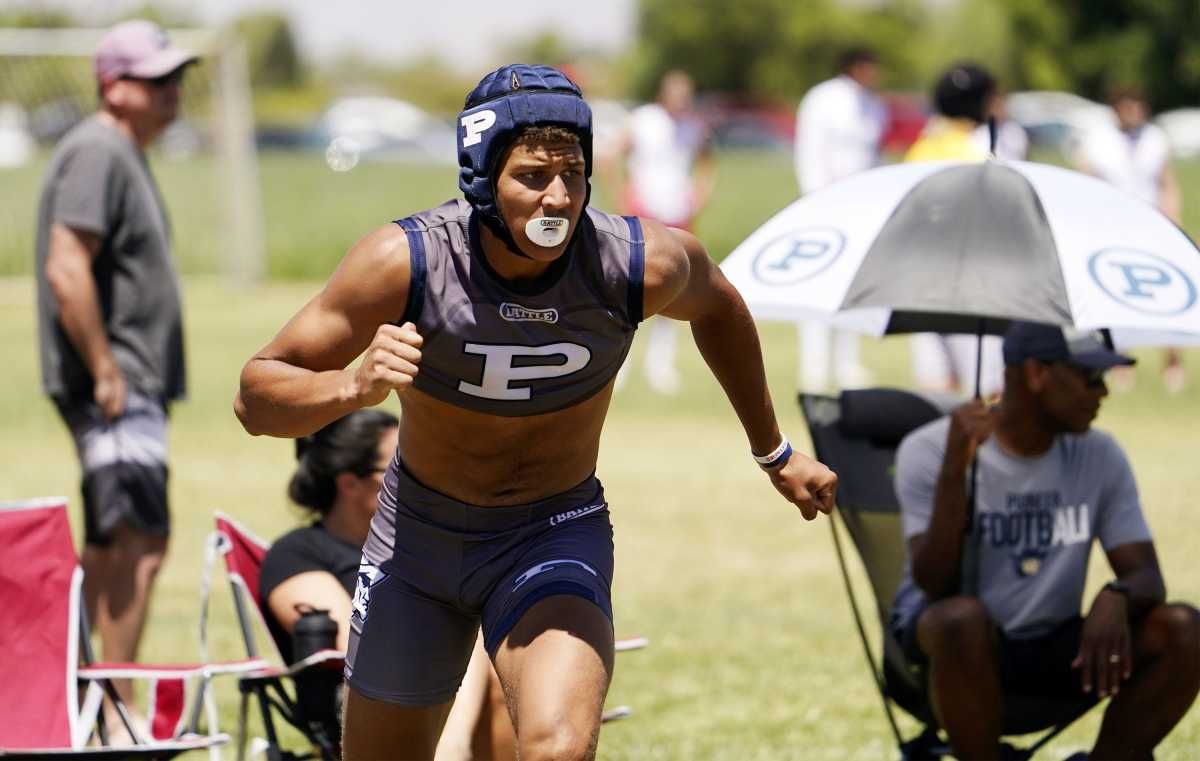 Georgia Football National Signing Day, Walker Lyons, Ellis Robinson, and Duce Robinson - Sports Illustrated Georgia Bulldogs News, Analysis and More - Vimarsana News
