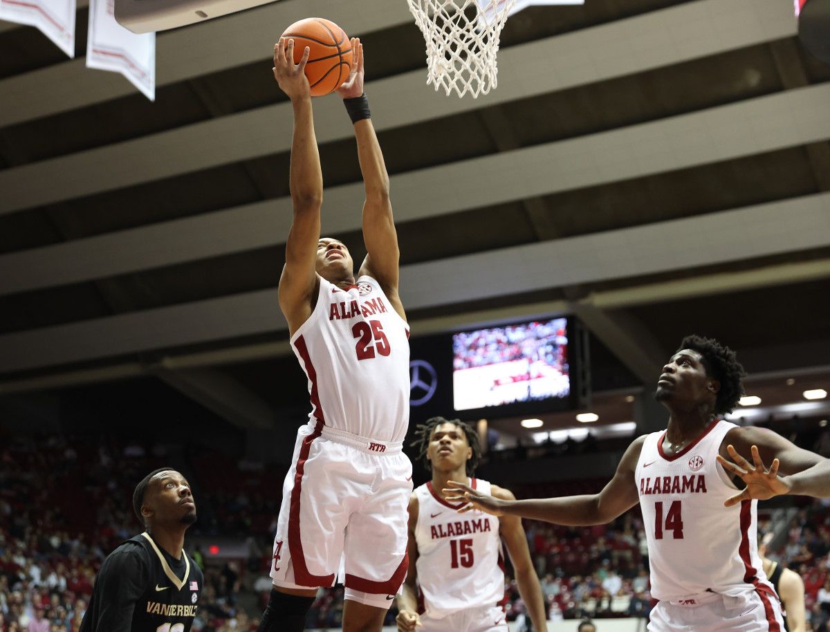 Nimari Burnett Has Breakout Game After Return From Injury - Vimarsana News