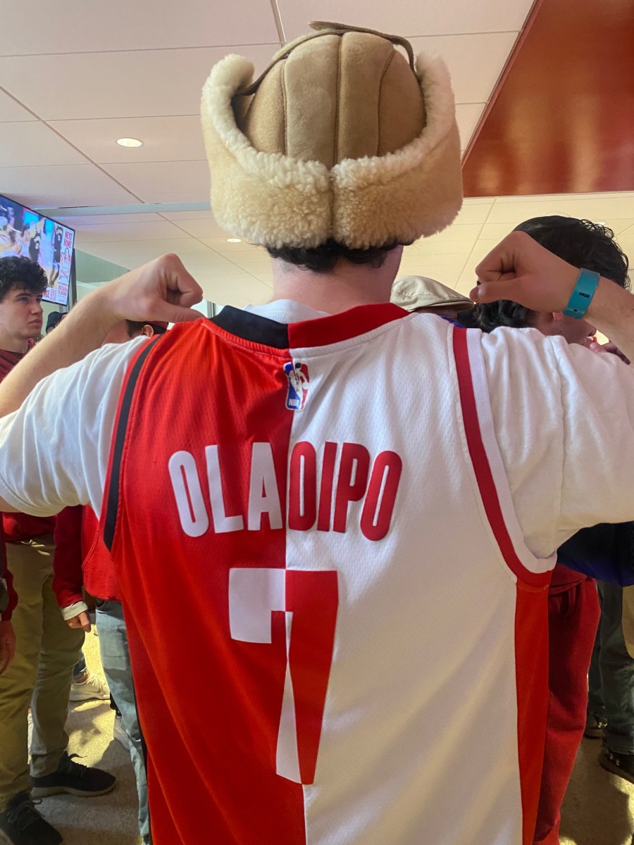 A fan showed some love for Indiana basketball veteran Victor Oladipo who now plays in the NBA for the Miami Heat.