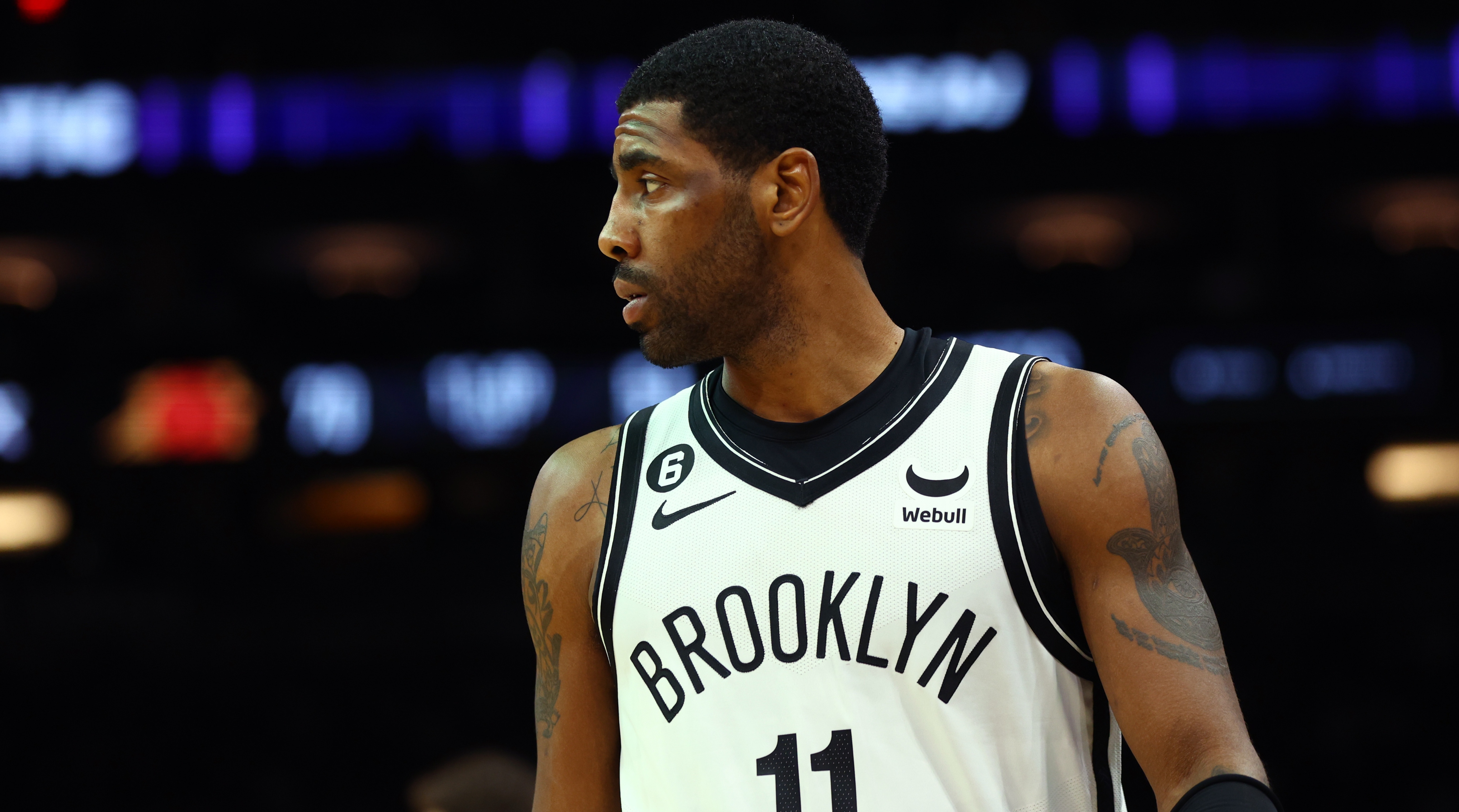 Brooklyn Nets Trade Kyrie Irving to Dallas Mavericks, per Reports