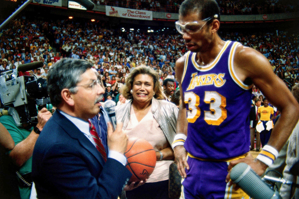 Stern was the only NBA official present for Abdul-Jabbar’s record-breaking performance in 1984.
