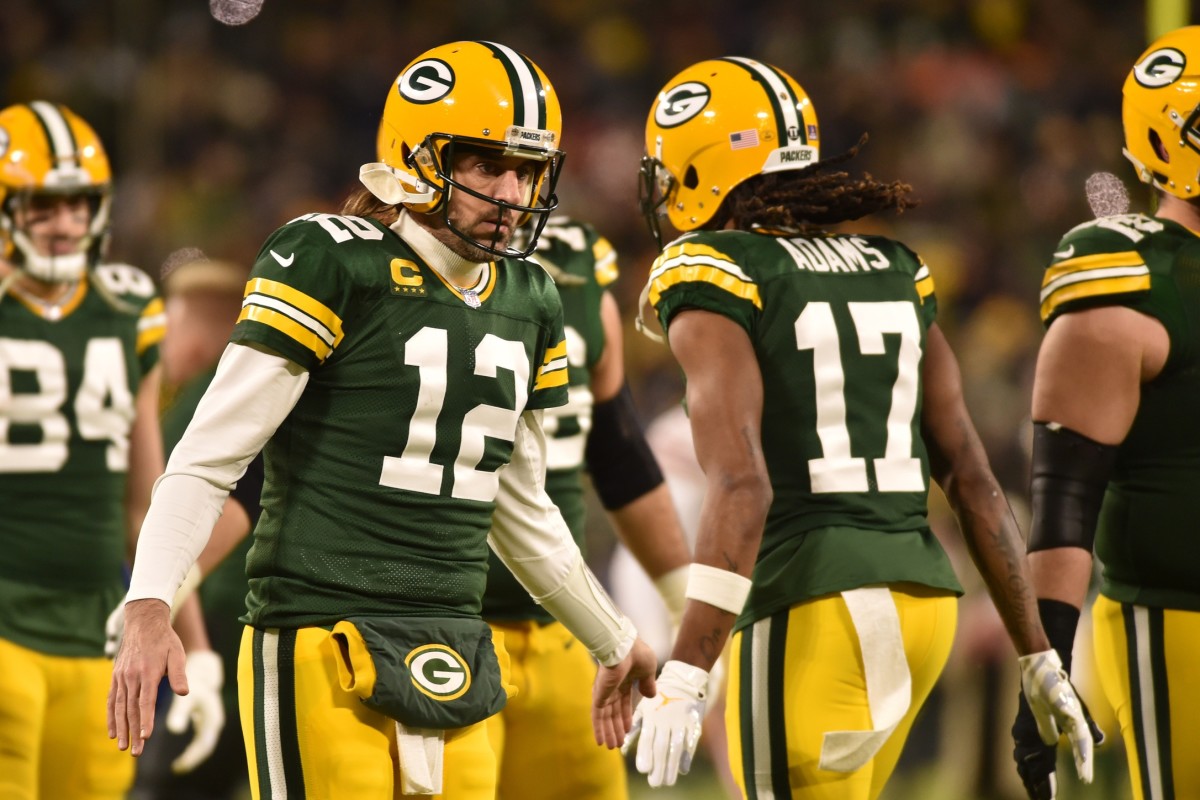 Raiders Overtake Jets as Favorite to Land Aaron Rodgers