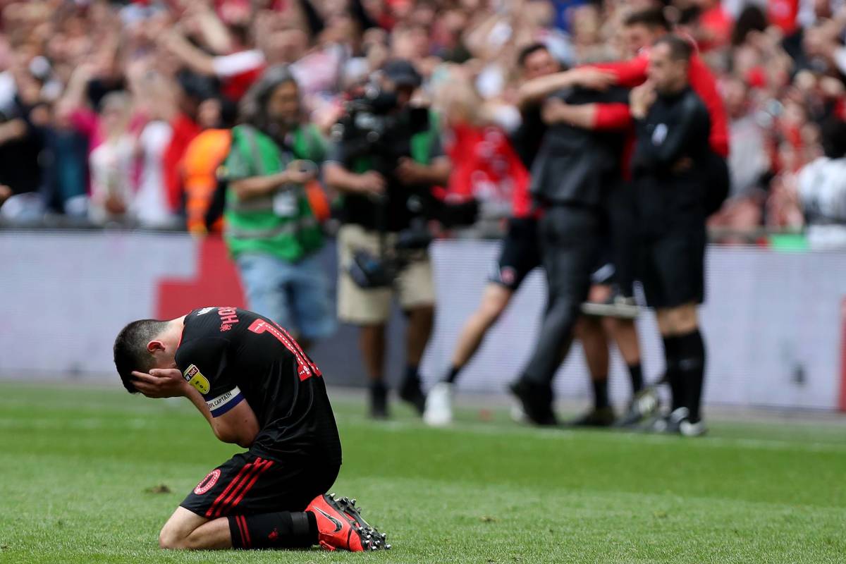 Why Charlton fans should be VERY worried about a Charlie Methven ...