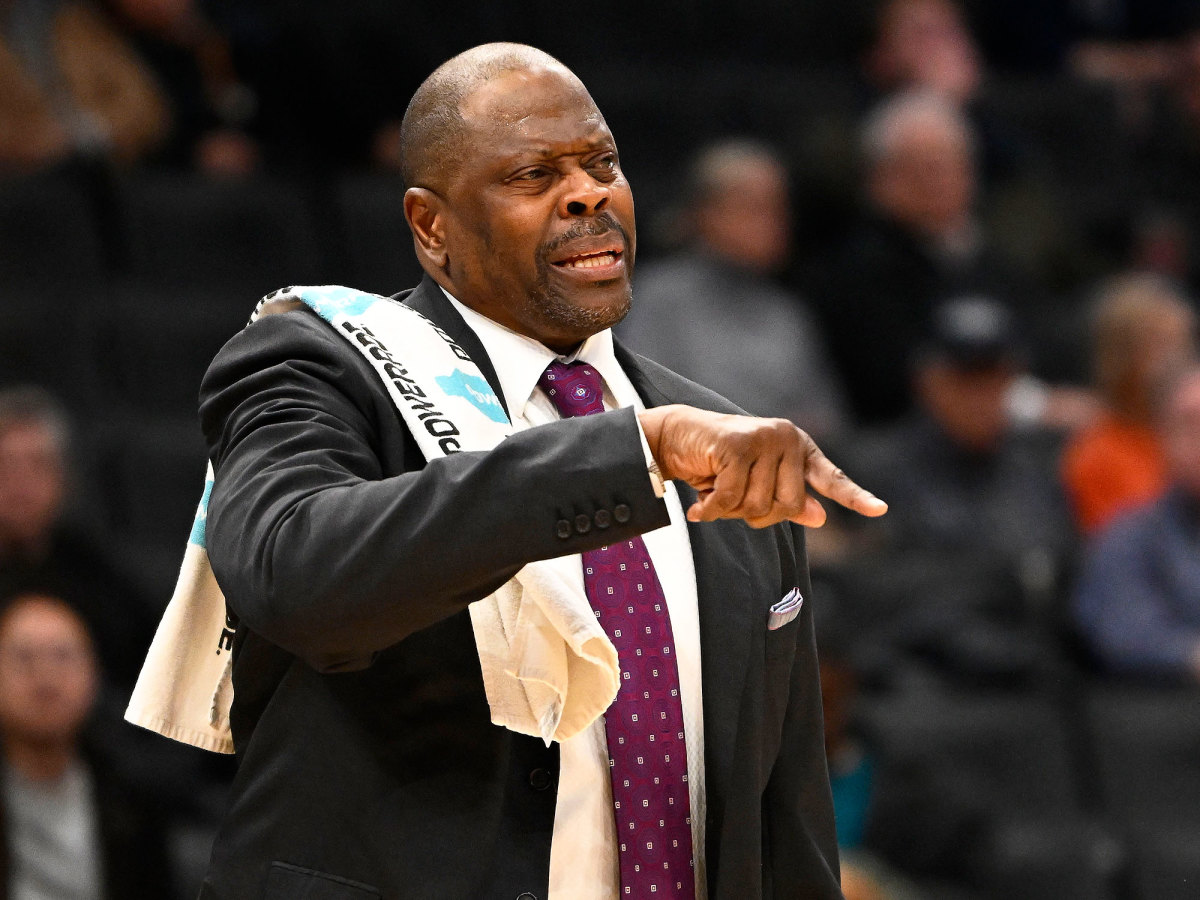 Georgetown coach Patrick Ewing points a finger during a game