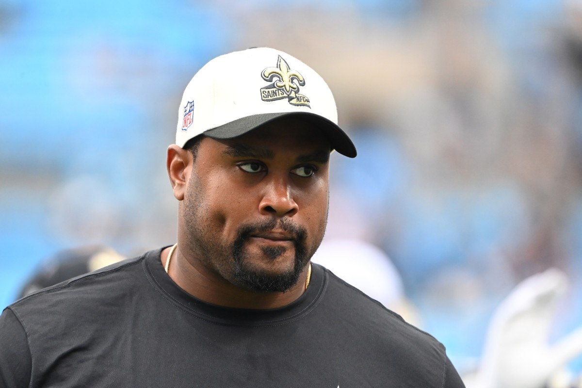 New Orleans Saints quarterbacks coach Ronald Curry before the game against the Carolina Panthers. Mandatory Credit: Bob Donnan-USA TODAY Sports