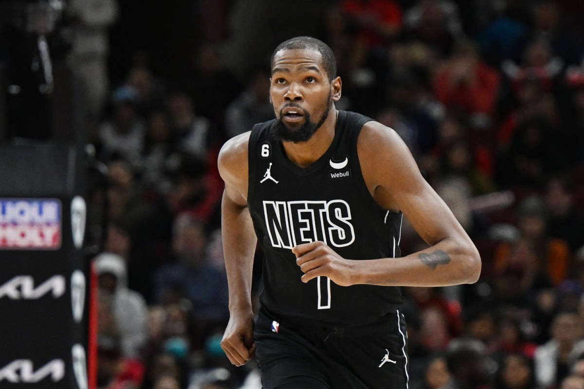 Breaking Kevin Durant Traded From Brooklyn Nets to Phoenix Suns