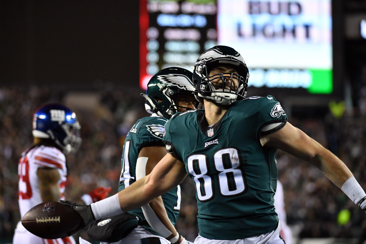 Philadelphia Eagles tight end Dallas Goedert (88) celebrates scoring a touchdown