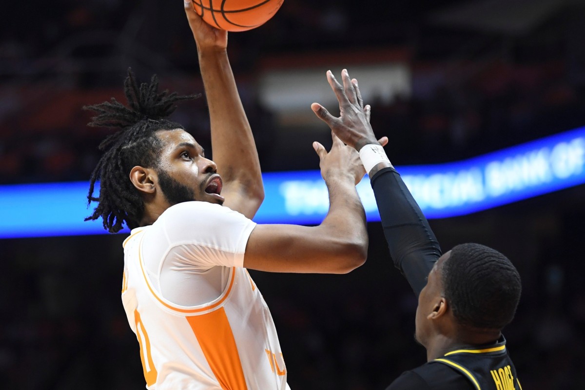 FINAL Tennessee Falls On Another Buzzer Beater Sports Illustrated