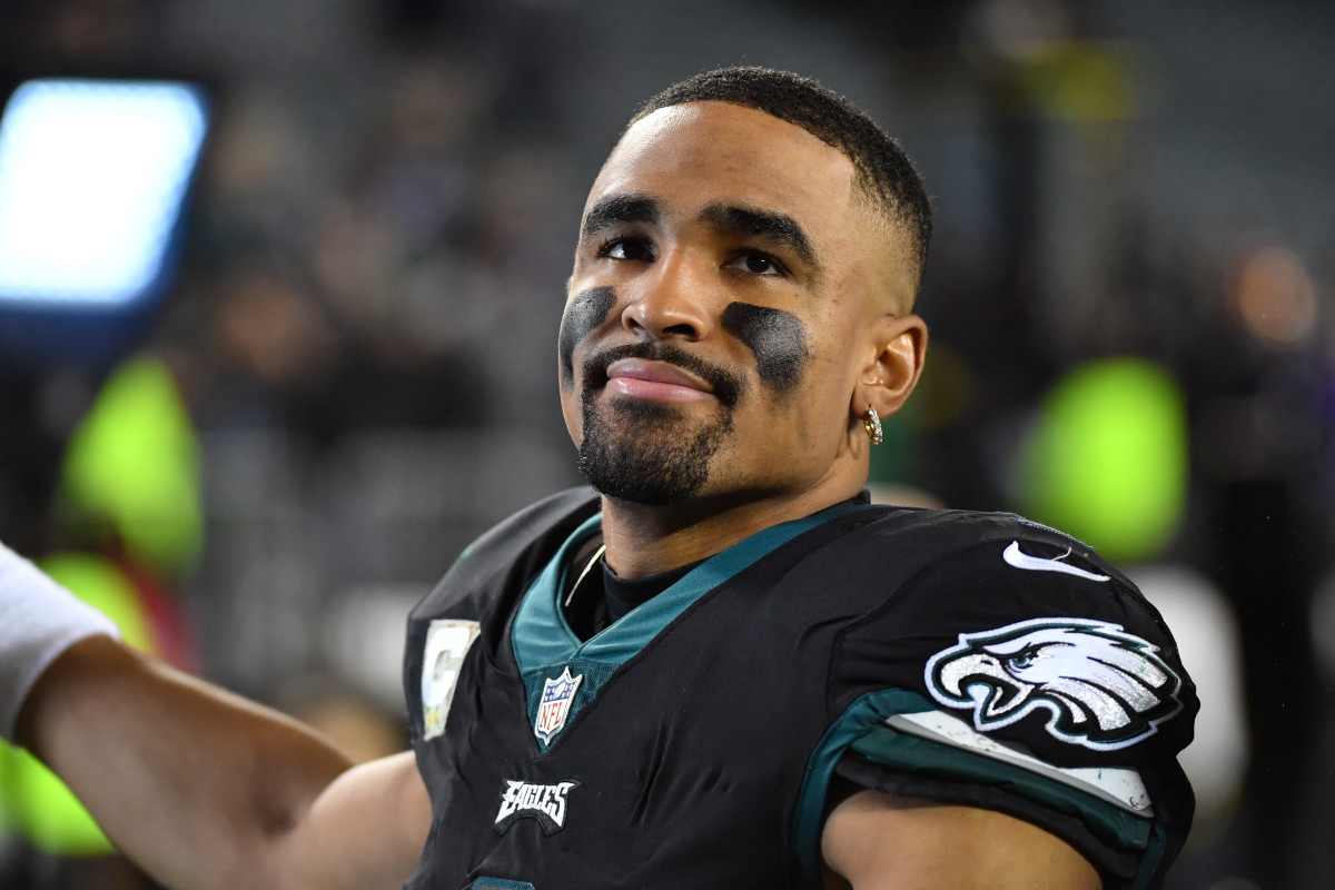 Jalen Hurts smiles during an Eagles victory over the Packers