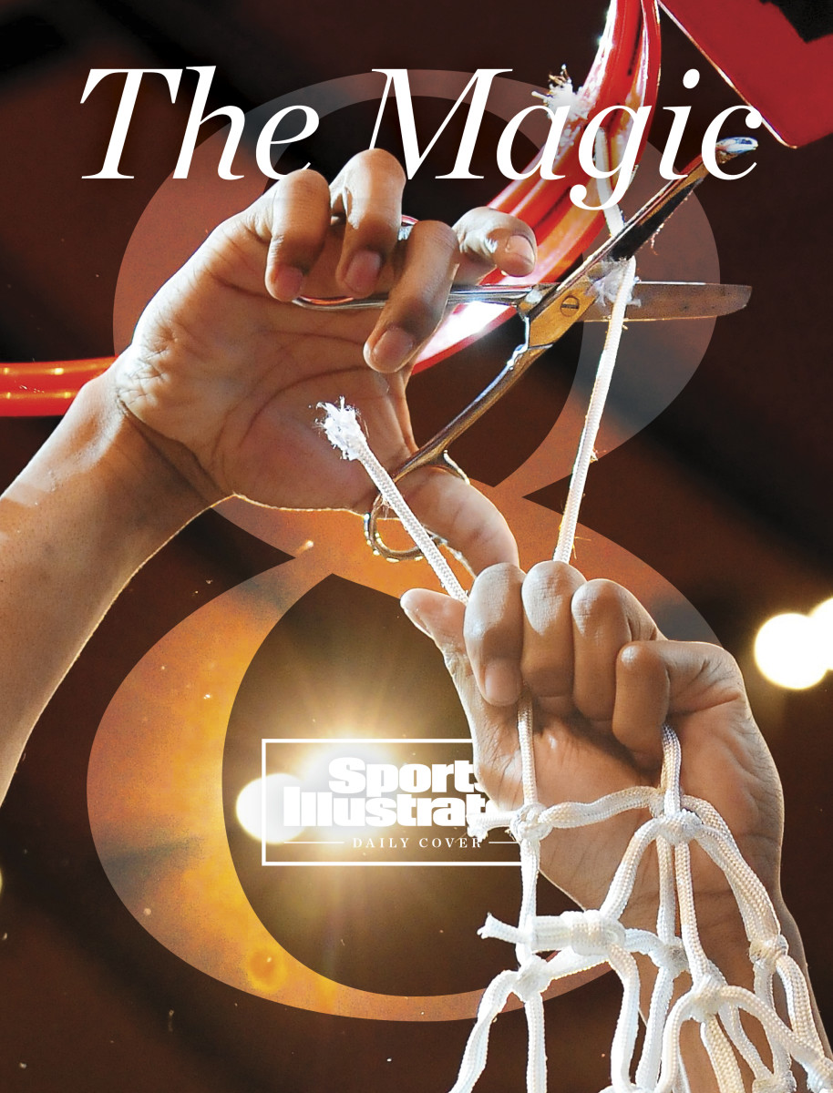 The Magic 8: Fingers cut down a net