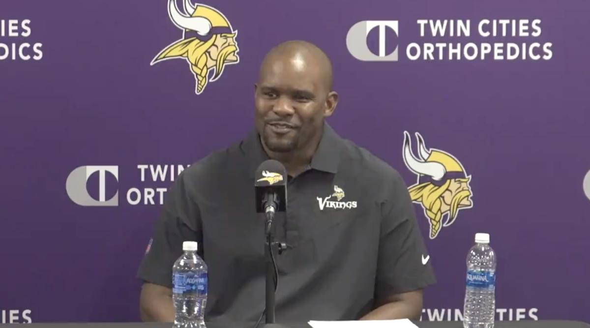 Brian Flores Praises Pittsburgh Steelers During Minnesota Vikings Intro