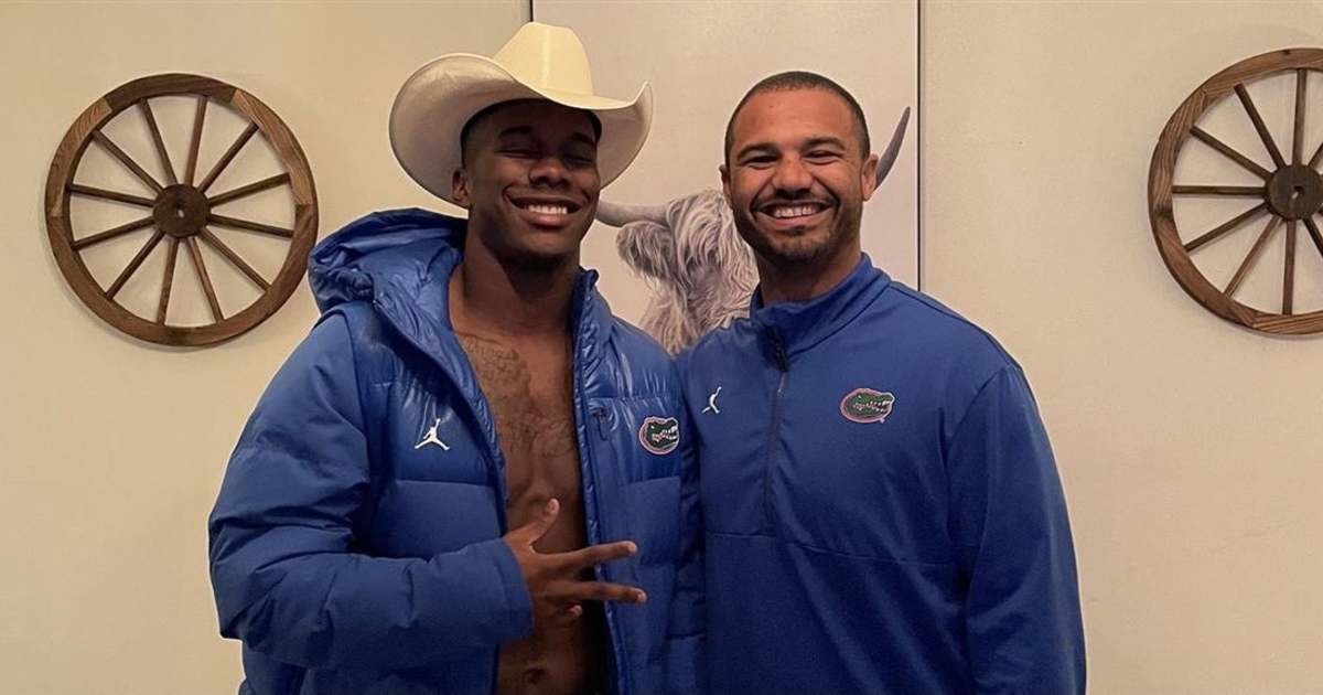 Shemar James and Christian Robinson during an in-home visit in Nov. 2021.