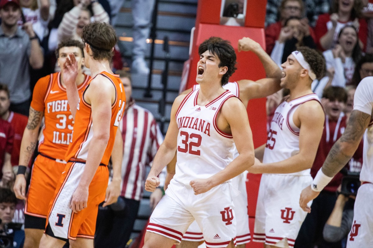 Indiana Hoosiers guard Trey Galloway (32) celebrates a made basket in the second half against the Illinois Fighting Illini at Simon Skjodt Assembly Hall.