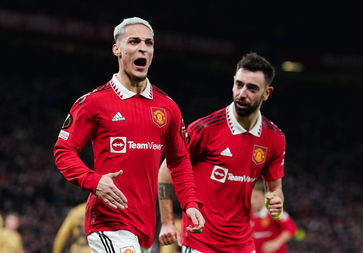 Antony (left) and Bruno Fernandes pictured during Manchester United's 2-1 win over Barcelona in the 2022/23 UEFA Europa League