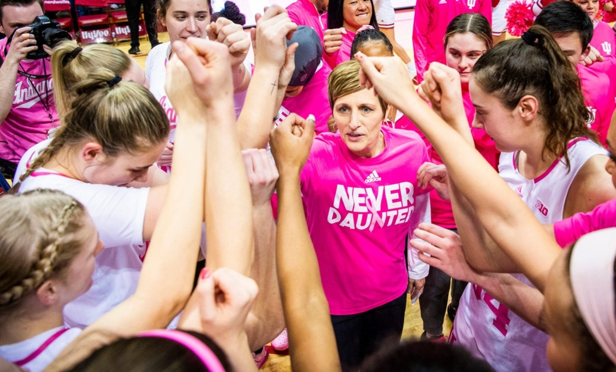 Indiana women's basketball visits Iowa with ESPN College GameDay