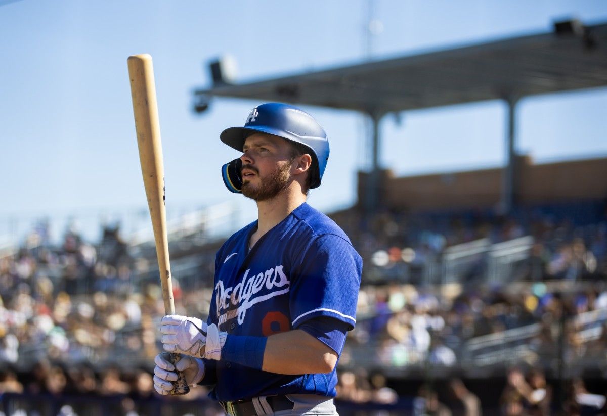 dodgers-news-how-la-can-replace-gavin-lux-at-shortstop-inside-the