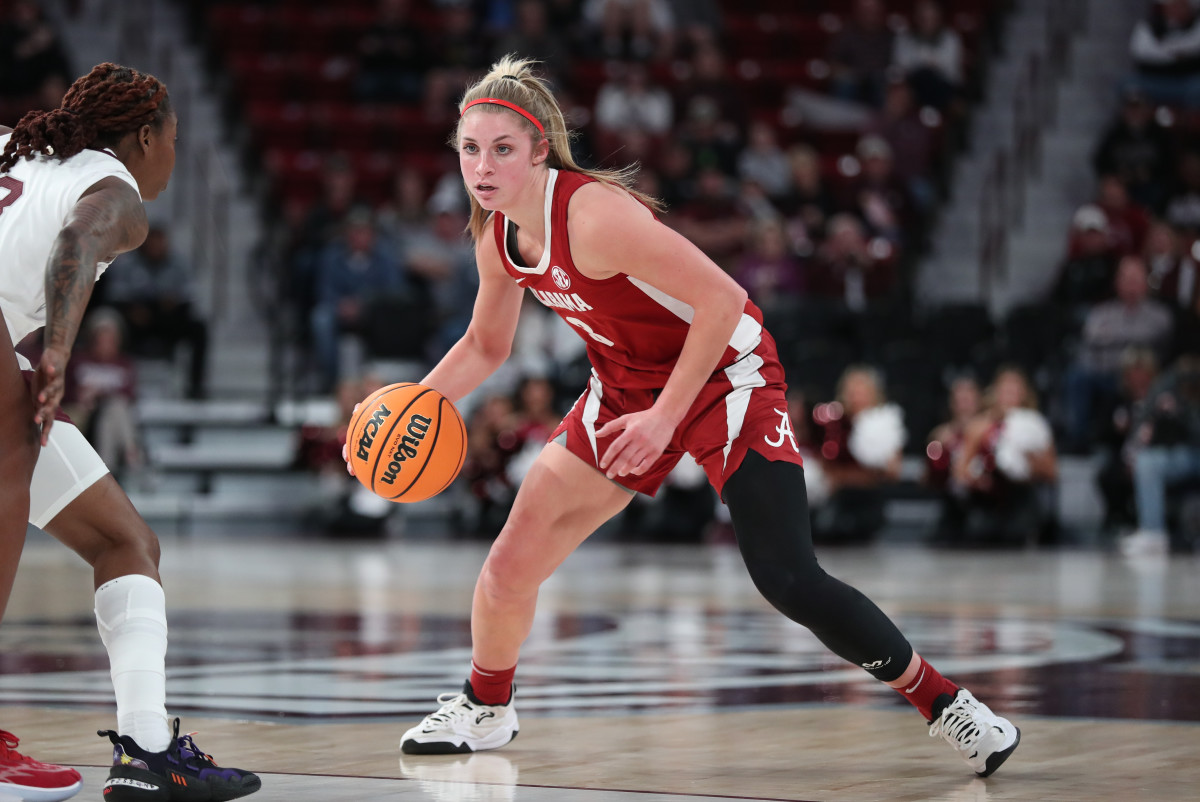 Sarah Ashlee Barker - Alabama women's basketball at Mississippi State