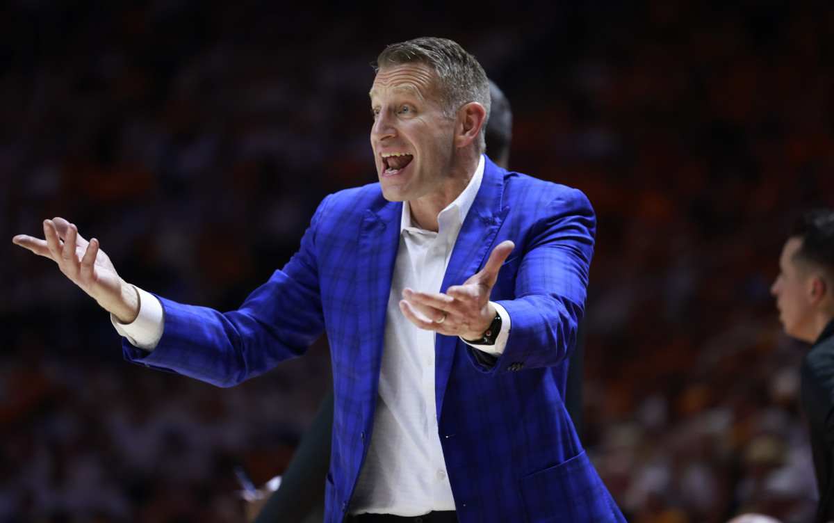 Head coach Nate Oats - Alabama men's basketball at Tennessee