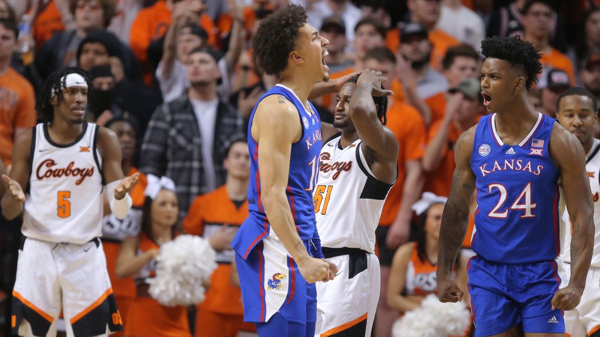Kansas Jayhawks forward Jalen Wilson and forward K.J. Adams Jr.