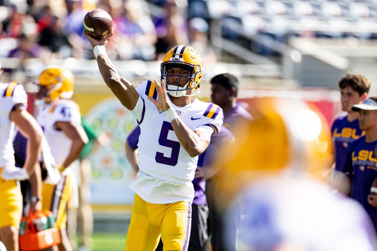 Jayden Daniels LSU