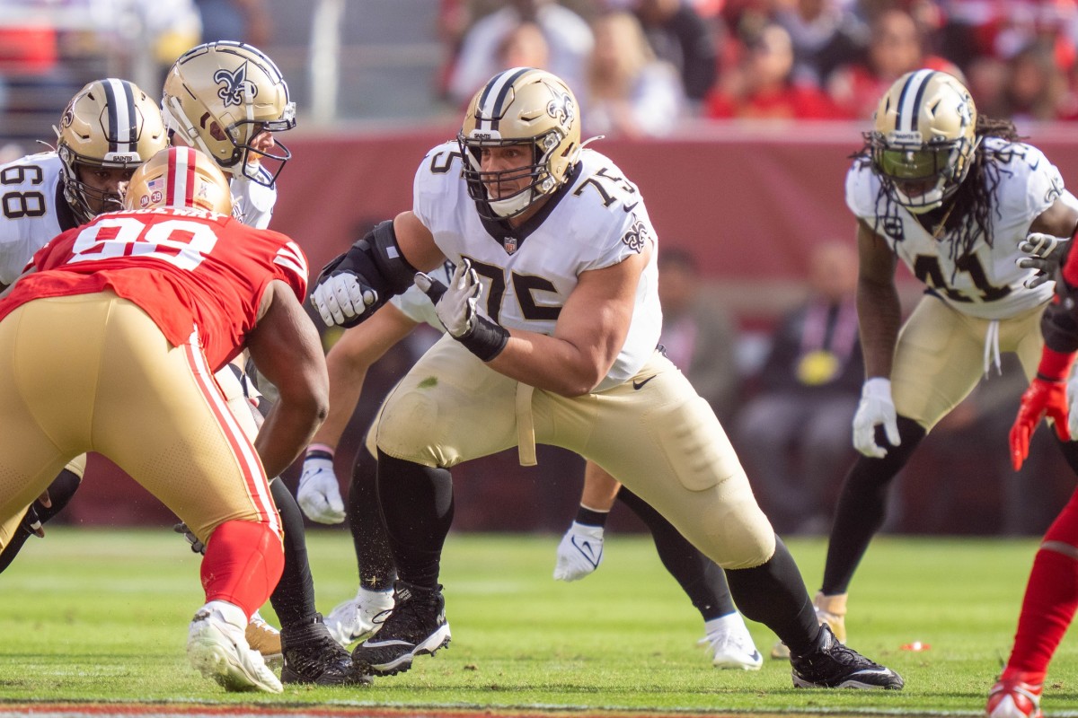 New Orleans Saints guard Andrus Peat (75) against the San Francisco 49ers. Mandatory Credit: Kyle Terada-USA TODAY Sports