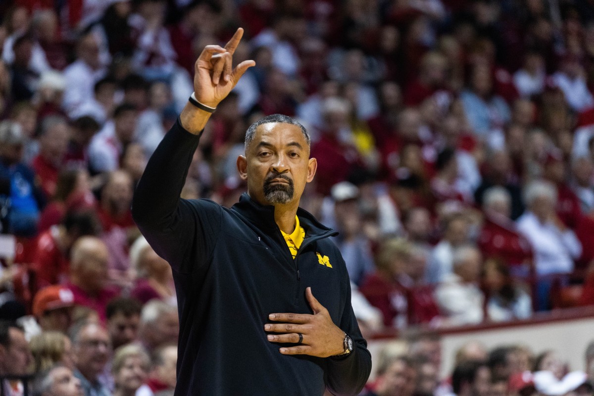 Michigan Wolverines head coach Juwan Howard in the first half against the Indiana Hoosiers at Simon Skjodt Assembly Hall.