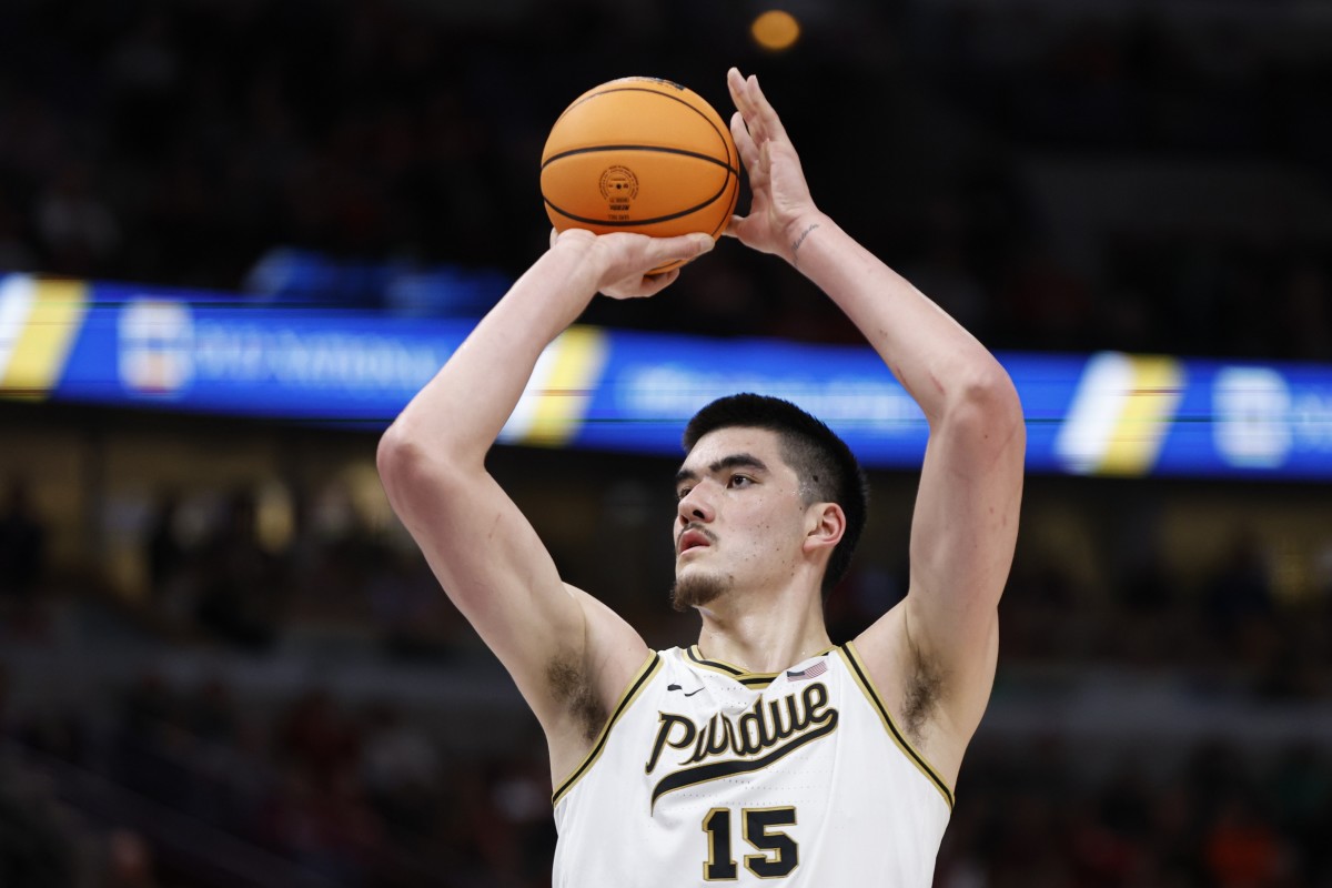 zach edey free throw vs ohio state big ten tourney