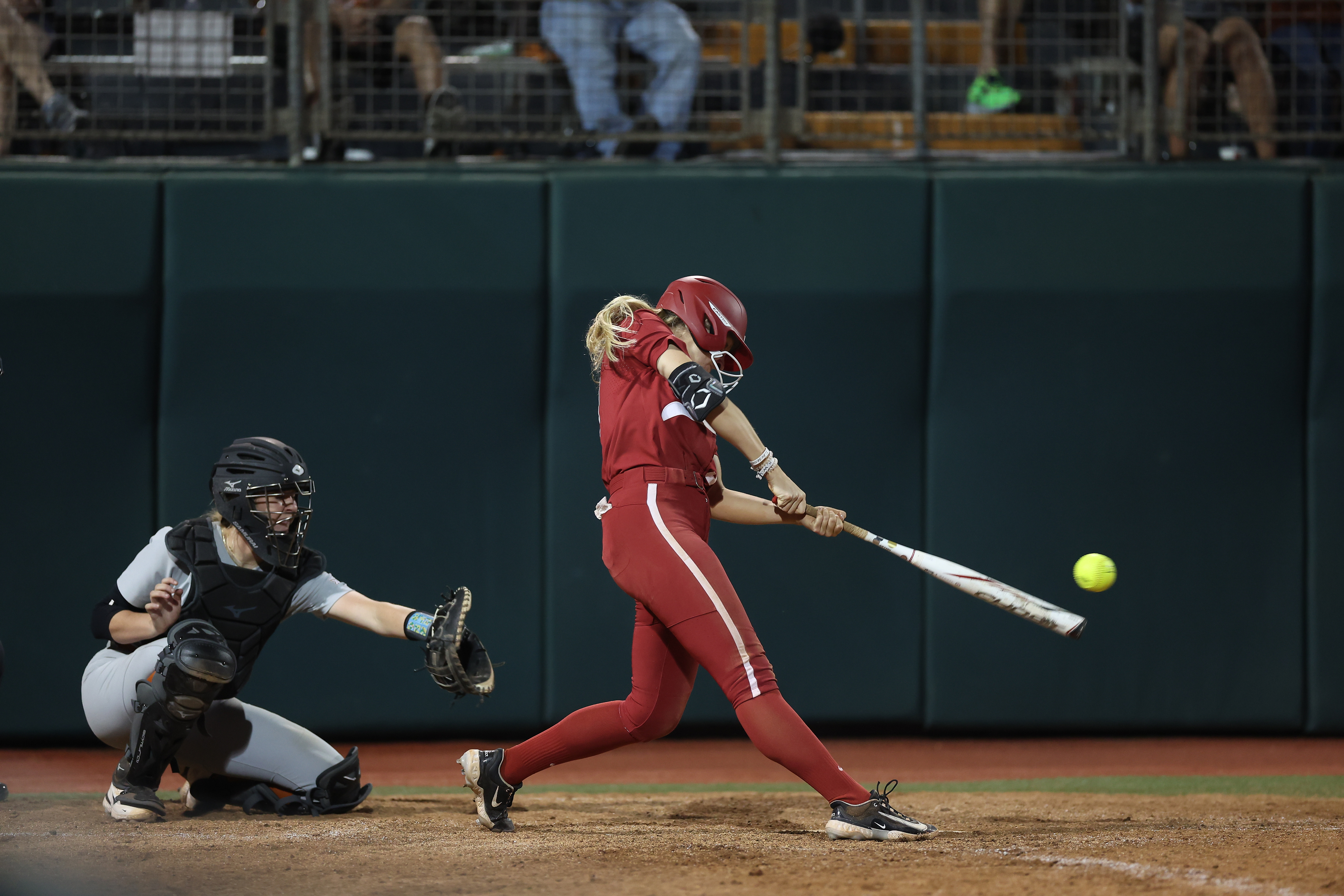 Alabama Softball Splits Saturday Doubleheader Sports Illustrated
