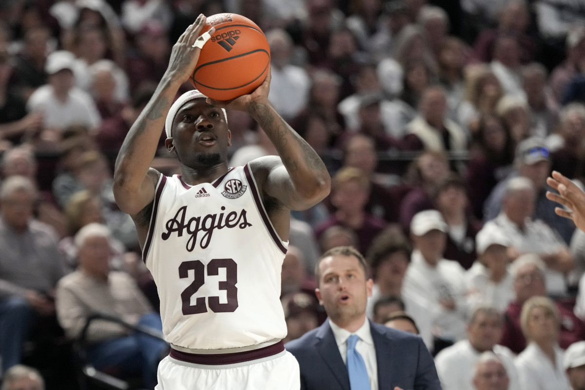 Texas A&M guard Tyrece Radford makes a wide open 3 point basket against Alabama