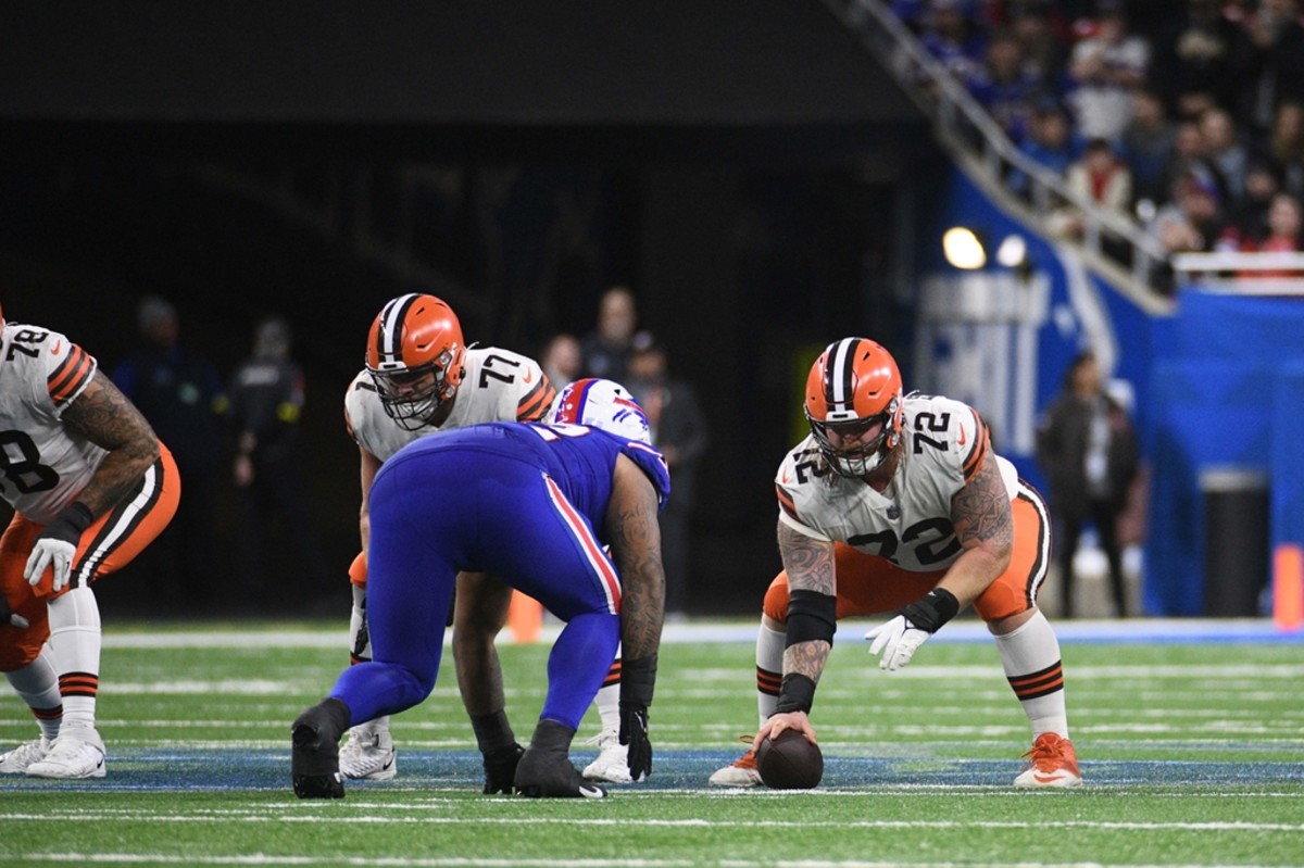 Browns Lose OL Depth to the Cardinals in Free Agency Sports