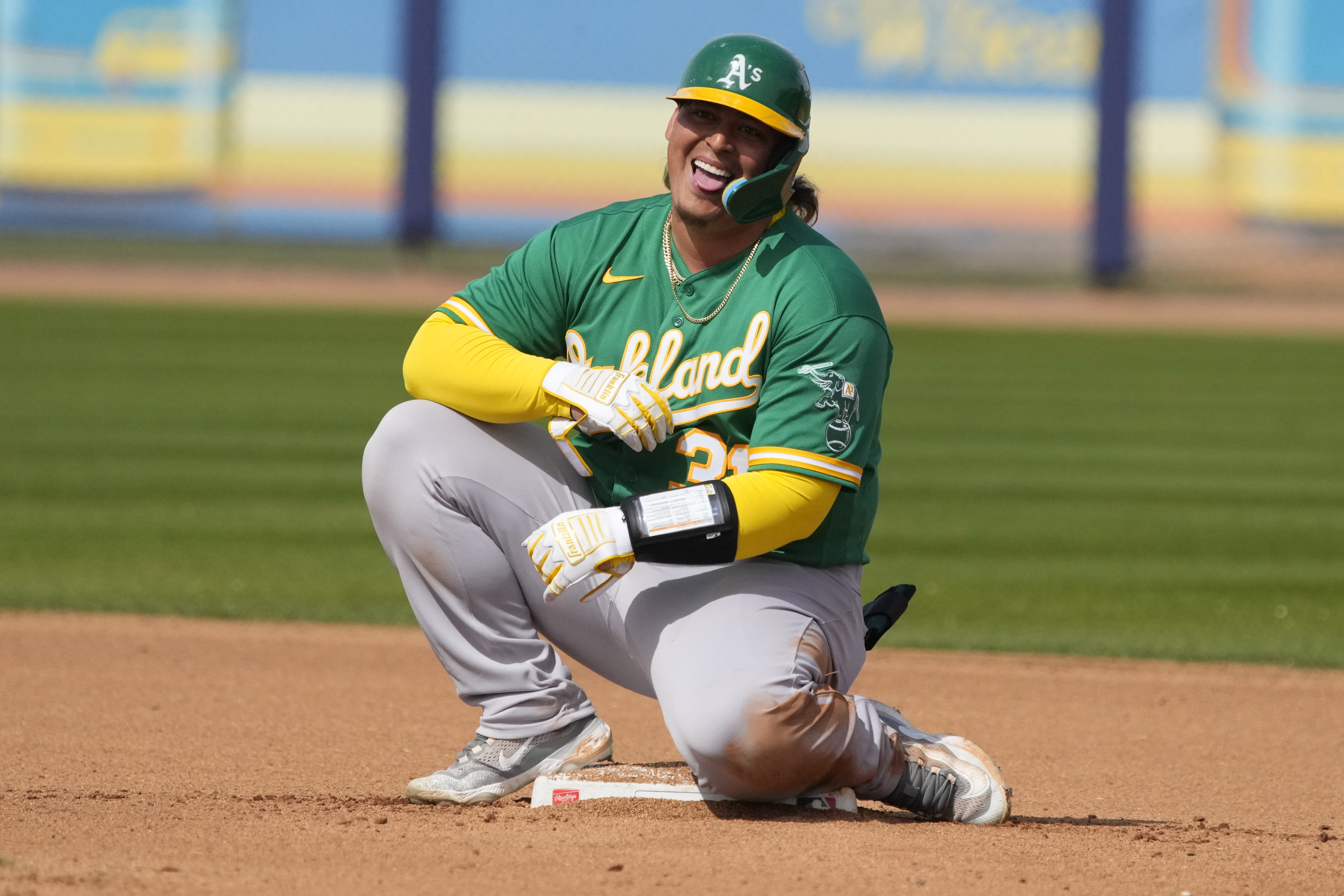 Vintage Oakland A's Athletics 25 Jersey MLB Baseball Made