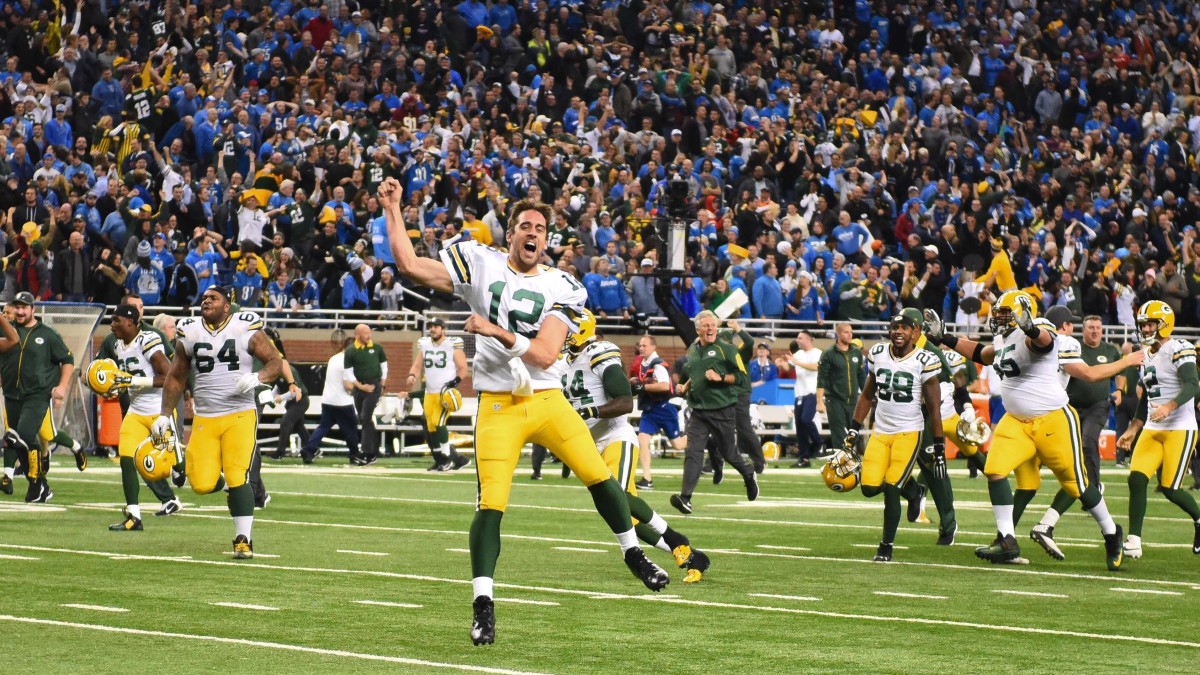 Watch Top 10 Moments for Aaron Rodgers With Green Bay Packers Sports