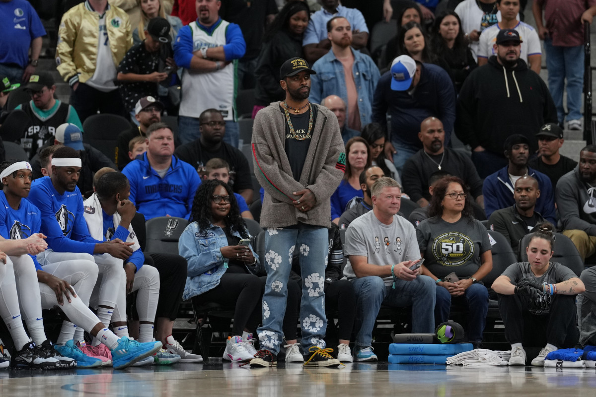 Lakers Injury Report Kyrie Irving Health Updated Prior To DallasLA