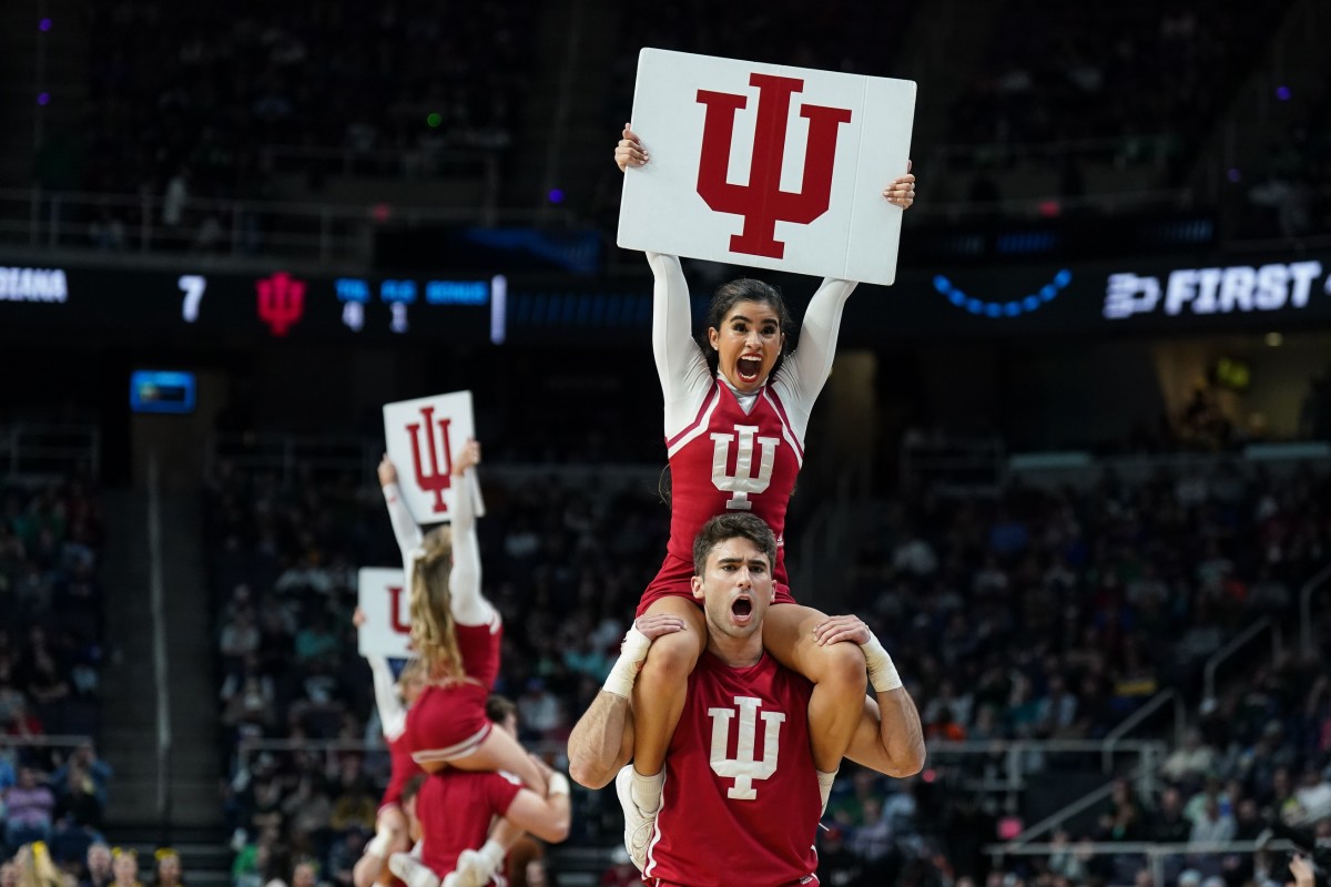 Indiana Hoosiers cheerleaders during their matchup against the Kent State Golden Flashes.