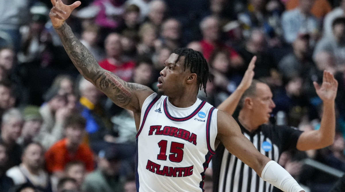 Florida Atlantic guard Alijah Martin celebrates against Fairleigh Dickinson