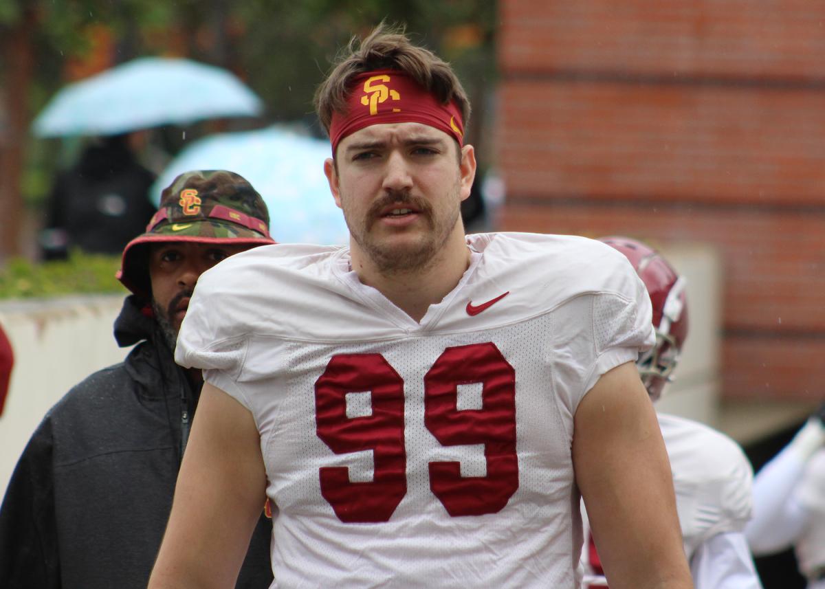 USC football Jack Sullivan's 'maturity and professionalism' standing