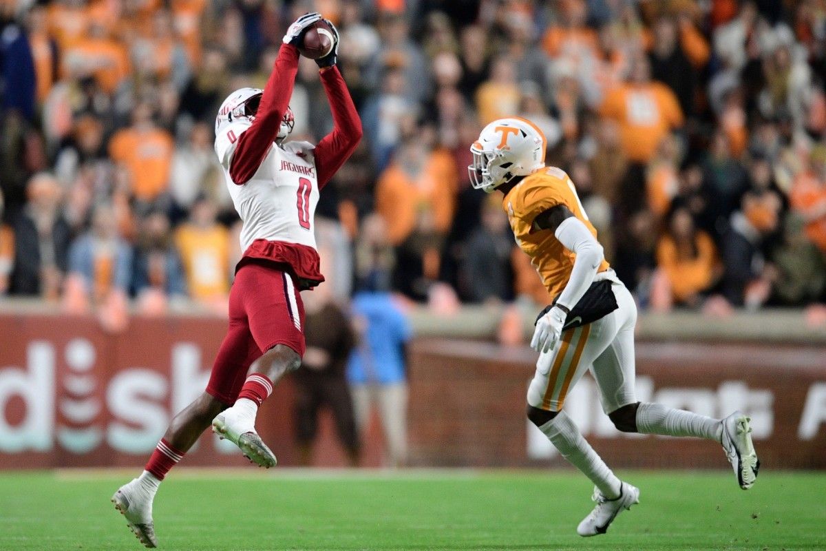 South Alabama wide receiver Jalen Wayne (0) makes the catch while covered by Tennessee defensive back Warren Burrell (4) in the NCAA football game between the Tennessee Volunteers and South Alabama Jaguars in Knoxville, Tenn. on Saturday, November 20, 2021. Utvsal1120